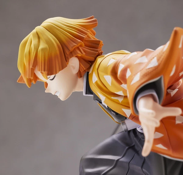 ANIPLEX OF AMERICA Zenitsu Agatsuma Demon Slayer Kimetsu No Yaiba Figure - Image 6
