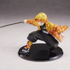 ANIPLEX OF AMERICA Zenitsu Agatsuma Demon Slayer Kimetsu No Yaiba Figure
