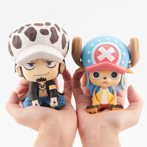 MEGAHOUSE Trafalgar Law & Tony Tony Chopper Look Up Series One Piece Figure Set With Gift - Image 4
