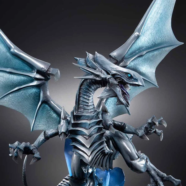 MEGAHOUSE Blue Eyes White Dragon Holographic Edition Art Works Monsters Yu-Gi-Oh! Duel Monsters Figure - Image 3