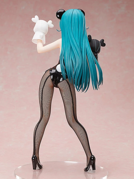 FREEING Yuna Bear Suit Ver Kuma Kuma Kuma Bear Figure - Image 4