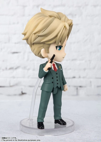 TAMASHII NATIONS Loid Forger Spy X Family Figuarts Mini Figure - Image 4