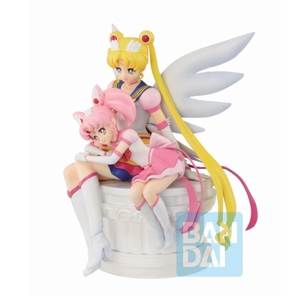 BANDAI FIGURE Eternal Sailor Moon & Eternal Sailor Chibi Moon Eternal Sailor Guardians The Movie Sailor Moon Eternal Ichiban Figure - Image 4