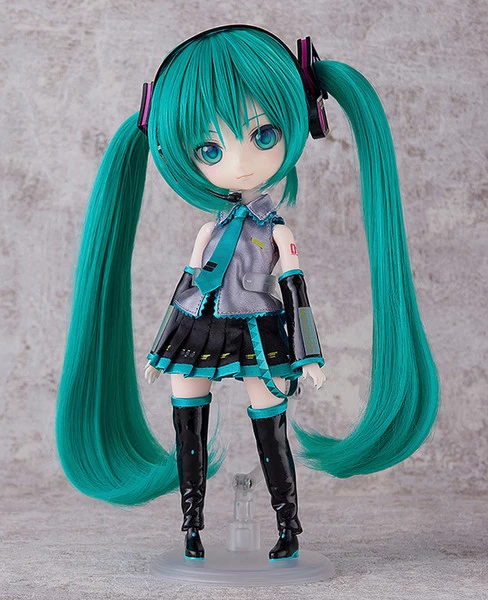 GOOD SMILE Hatsune Miku Vocaloid Harmonia Humming Doll Figure