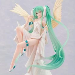 FURYU Hatsune Miku Light Ver Vocaloid Tenitol Figure