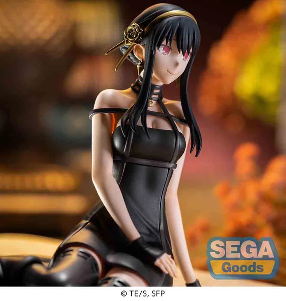 SEGA Yor Forger Perching Ver Spy X Family PM Prize Figure - Image 9