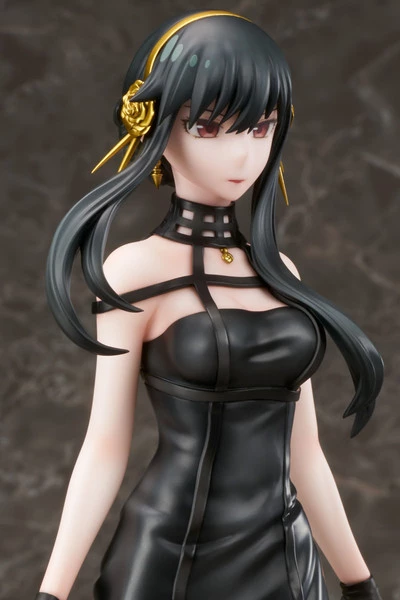 F:NEX Yor Forger The Forger Family Ver Spy X Family Figure - Image 9