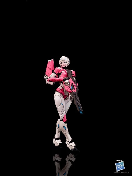 FLAME TOYS Arcee Transformers Furai Model Kit - Image 3