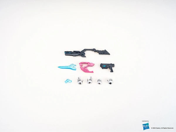 FLAME TOYS Arcee Transformers Furai Model Kit - Image 9