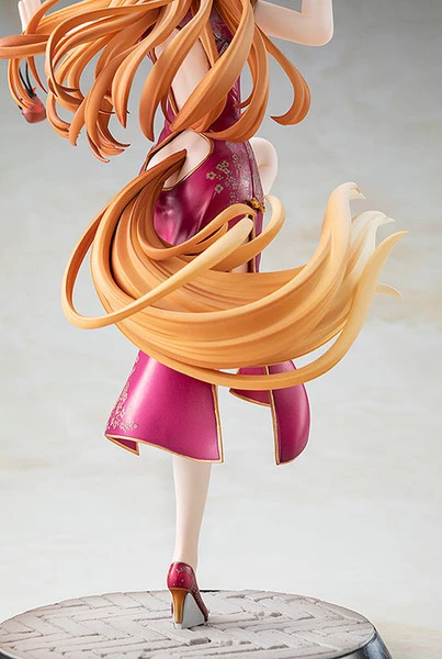 KADOKAWA Holo Chinese Dress Ver Spice And Wolf Figure - Image 8