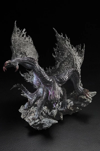 CAPCOM Gore Magala Monster Hunter Rise Sunbreak Statue Figure - Image 5