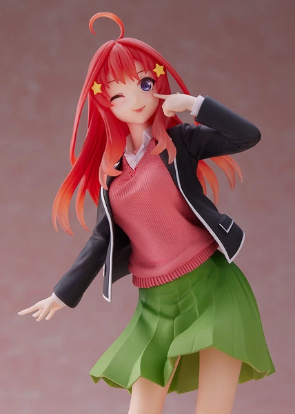 TAITO PRIZE Itsuki Nakano Uniform Renewal Ver The Quintessential Quintuplets Coreful Prize Figure - Image 9