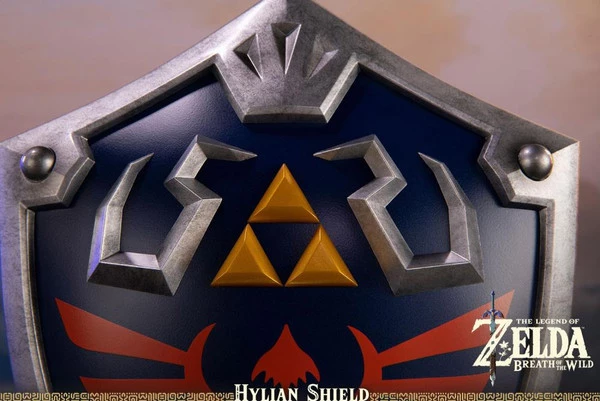 FIRST 4 FIGURES Hylian Shield The Legend Of Zelda Breath Of The Wild Collectors Edition Statue - Image 8