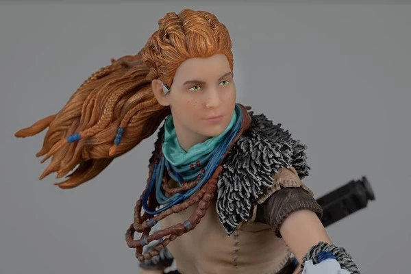 DARK HORSE Aloy Horizon Forbidden West Figure - Image 4